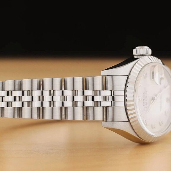 Sale! Rolex Ladies Mother of Pearl 18k Gold Watch main image 8